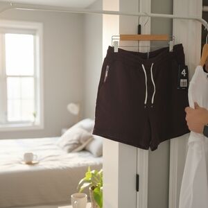 Men's Casual Eggplant Color Shorts With Cuff